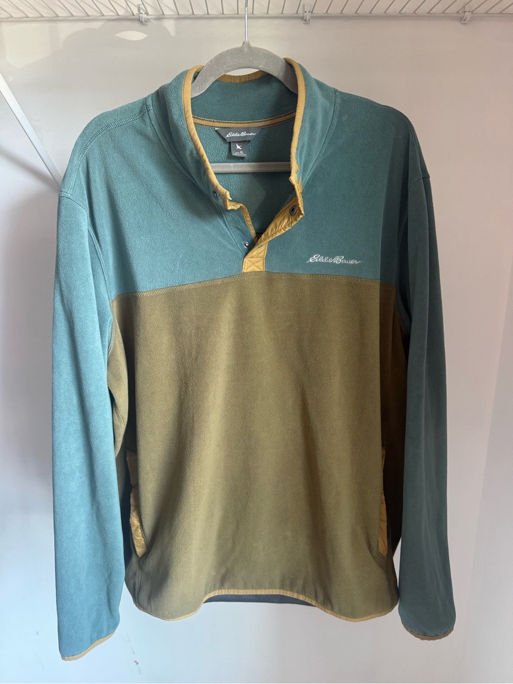 Eddie Bauer Two-Tone Teal and Olive Pullover with Tan Trim